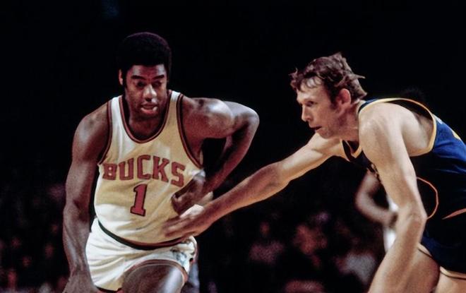 负了巨大的 负了巨大的